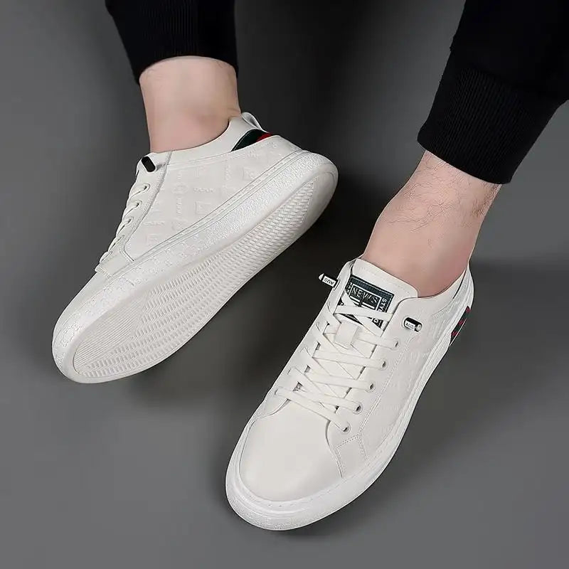 Summer Small White shoes Men's New Breathable Men's Board Comfortable Soft-soled Casual With Fashion Men's Wholesale